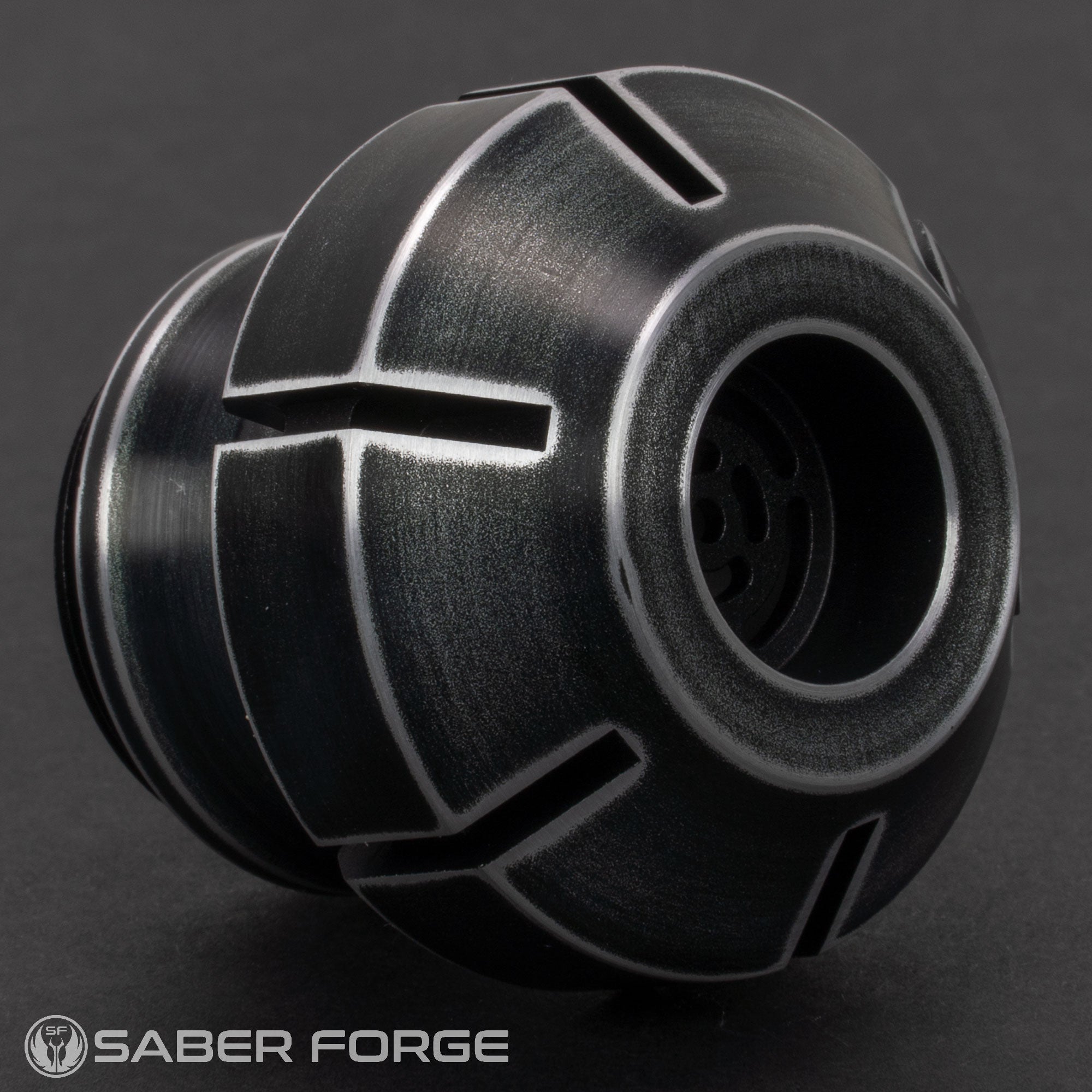 01 Pommel - SaberForge