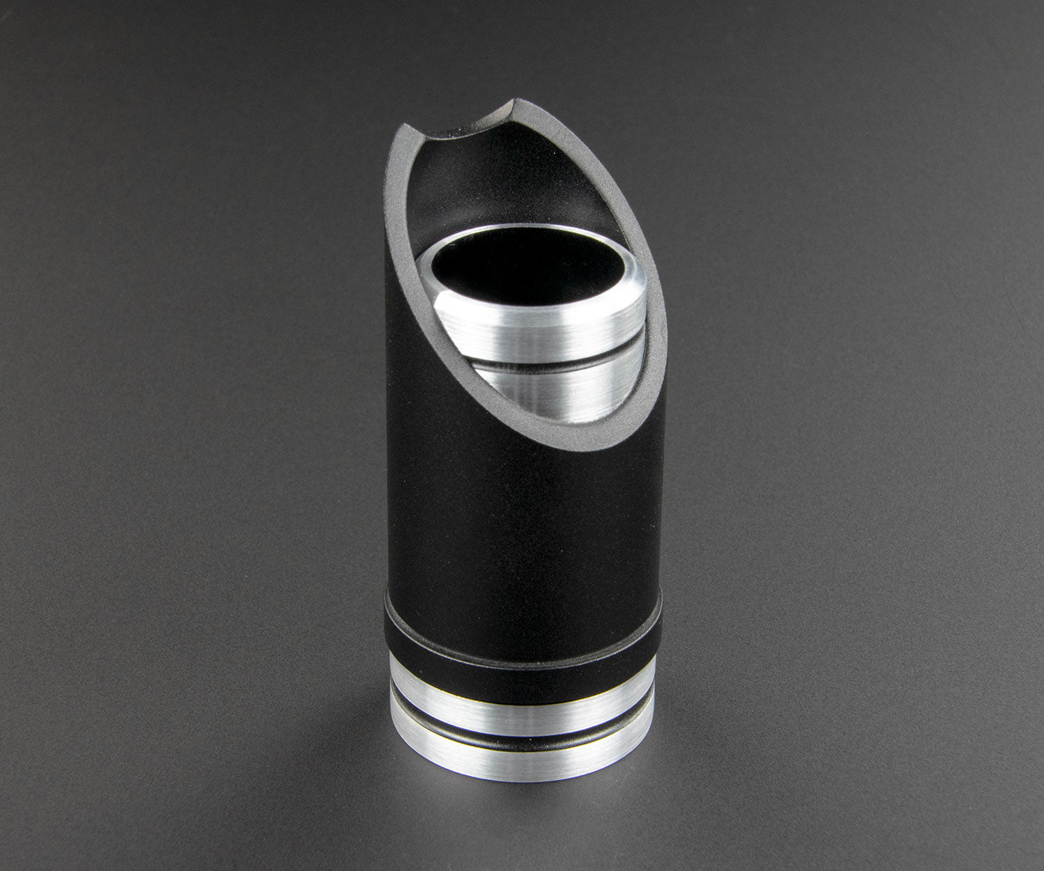 Dissident Emitter