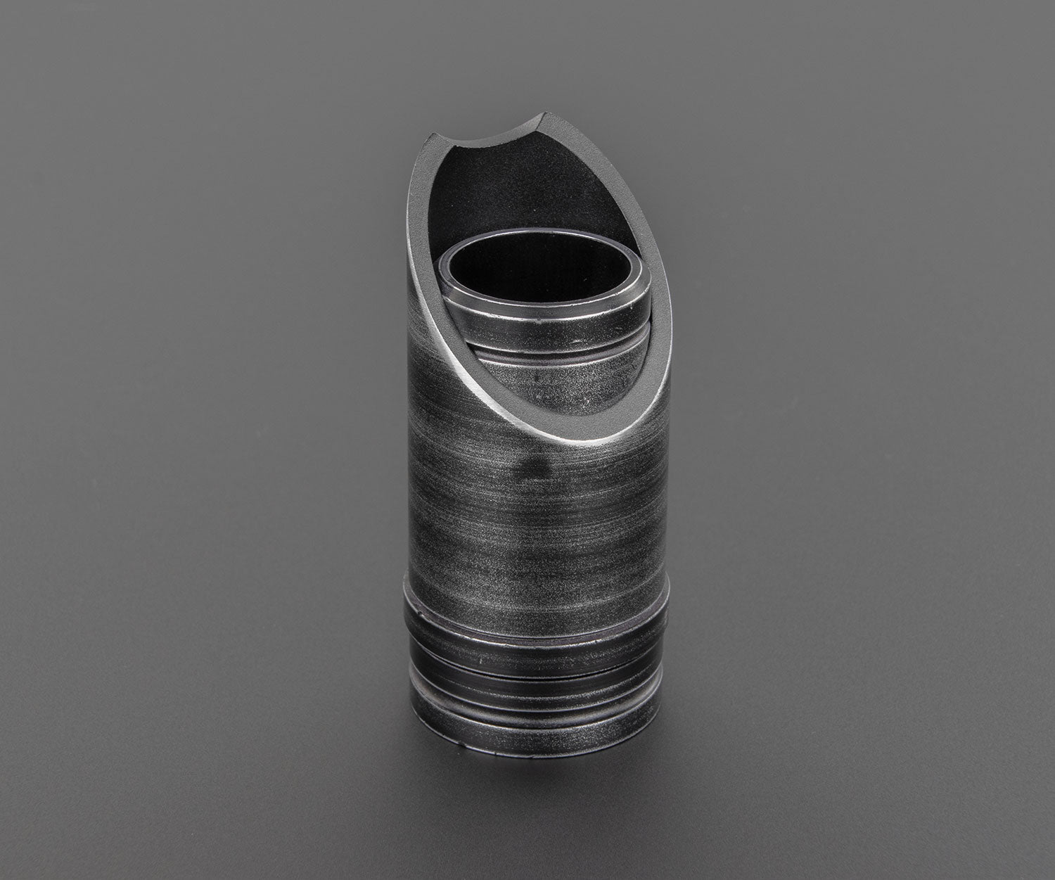 Dissident Emitter