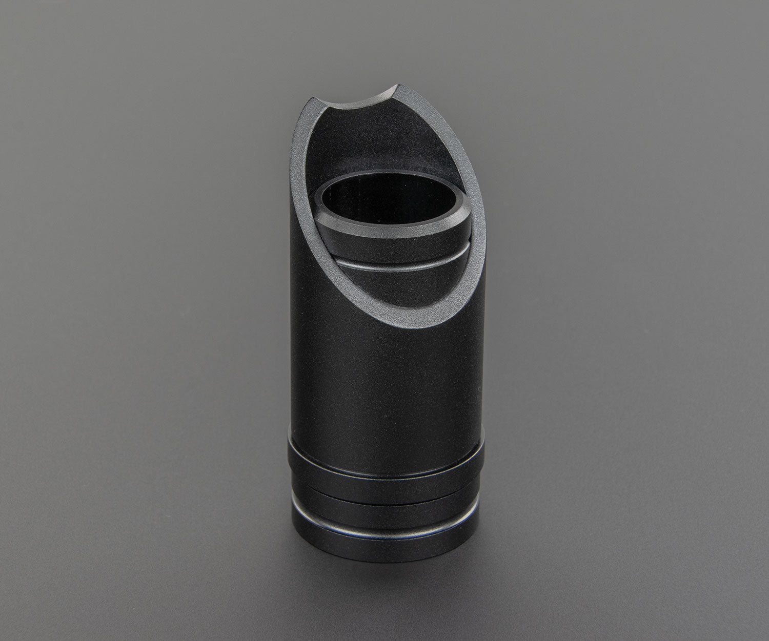Dissident Emitter